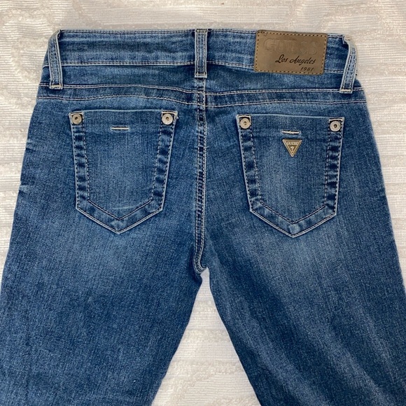 Guess Skinny Low Rise Jeans - Picture 2 of 9